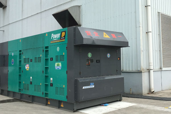 胶州燃油滤清器的更换流程是怎样的？