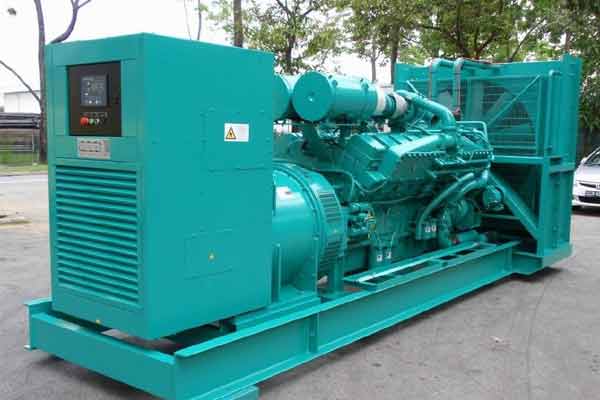 胶州柴油发电机组电压不稳定怎样维修？