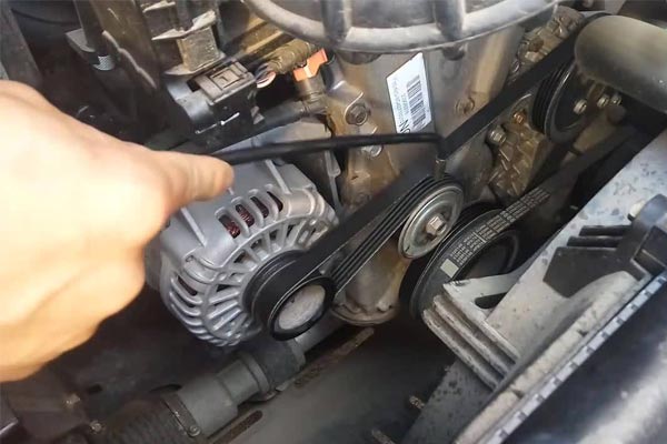 胶州转速传感器的工作原理是什么？