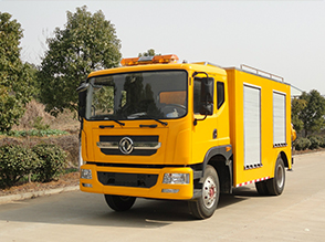 胶州如何选择适合的柴油发电机组加热装置?